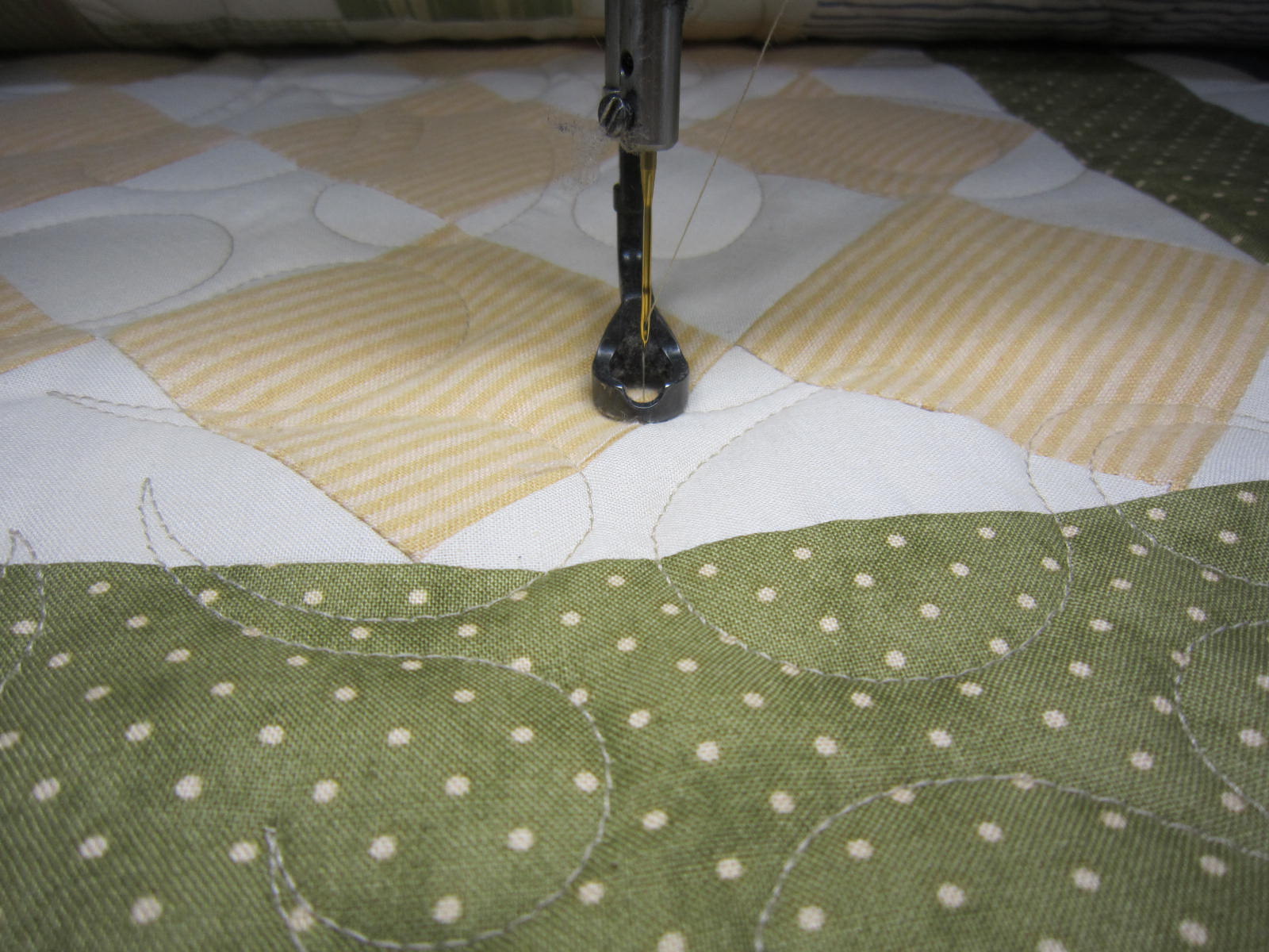 TShirt Quilt on Longarm